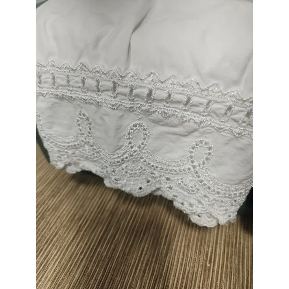 Vintage White Embroidered Lace Pillowcases Pair Heirloom Cotton Eyelet 20x28